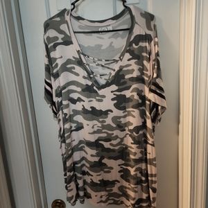 Maurice's 24/7 camo top